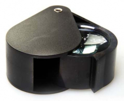 Lupa ģeoloģiskām izpetēm