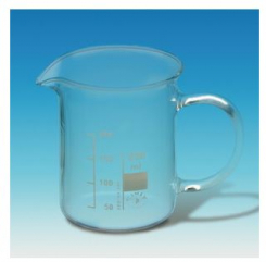 Vārglāzes ar snīpi un rokturi, zemā forma