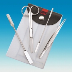 Laboratorijas instrumentu komplekts