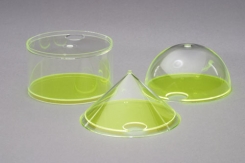 Dimensiju modeļi: puslode, cilindrs un konuss.