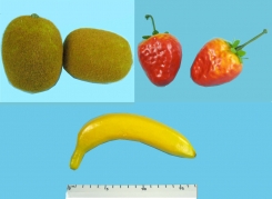 Zemeņu, banānu un kivi modeļi