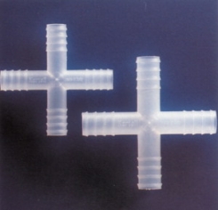 Krustveida savienotājs